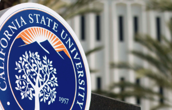 csuf logo